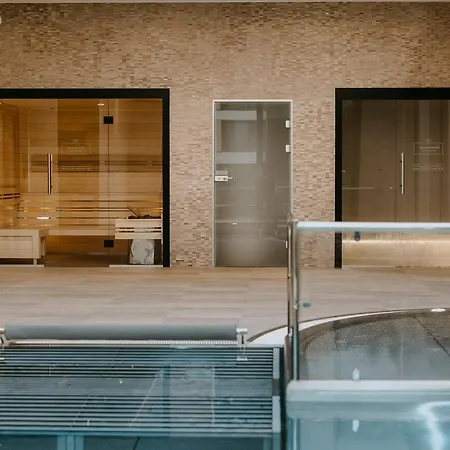 Vislow Apartmanhotel