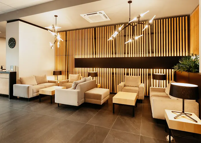 Aparthotel Vislow 4*